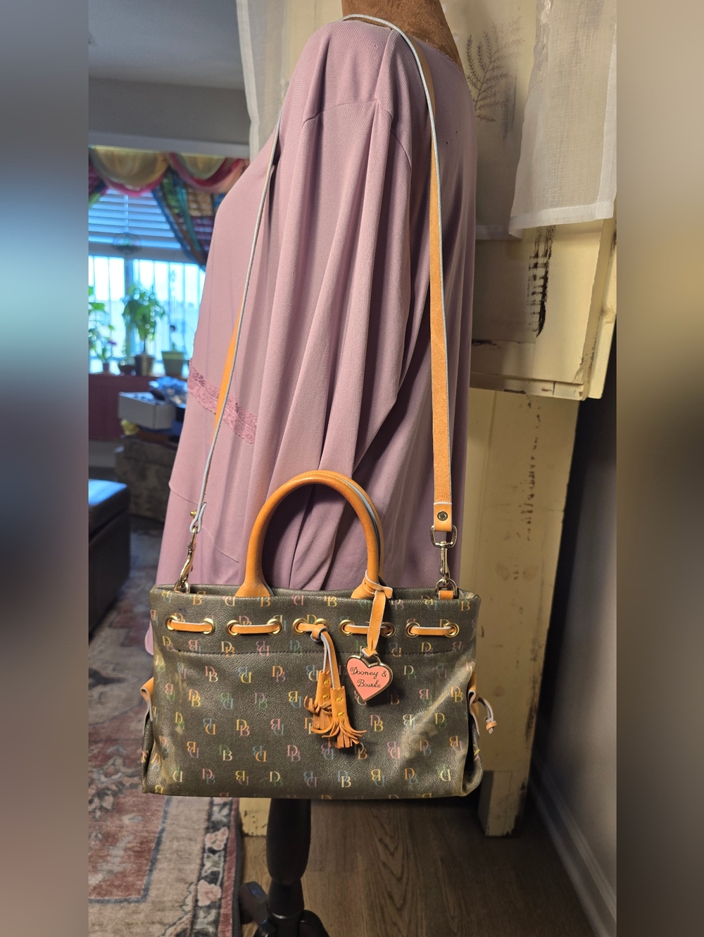 💖 Y2K Dooney & Bourke Multicolor Rainbow DB Logo Tassel Heart Mini Tote Purse - Picture 5 of 16